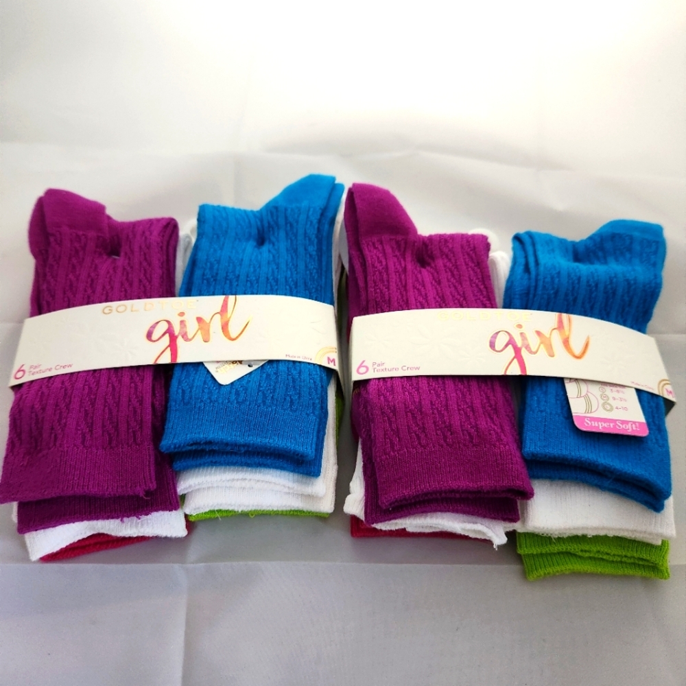 Gold Toe Girls' Pack of 6 Textured Crew Socks Size Medium Shoe Size 9-3.5 New